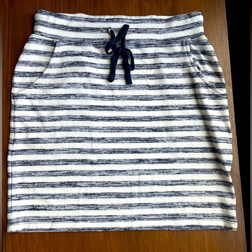 Market & Spruce Amia Knit striped skirt
